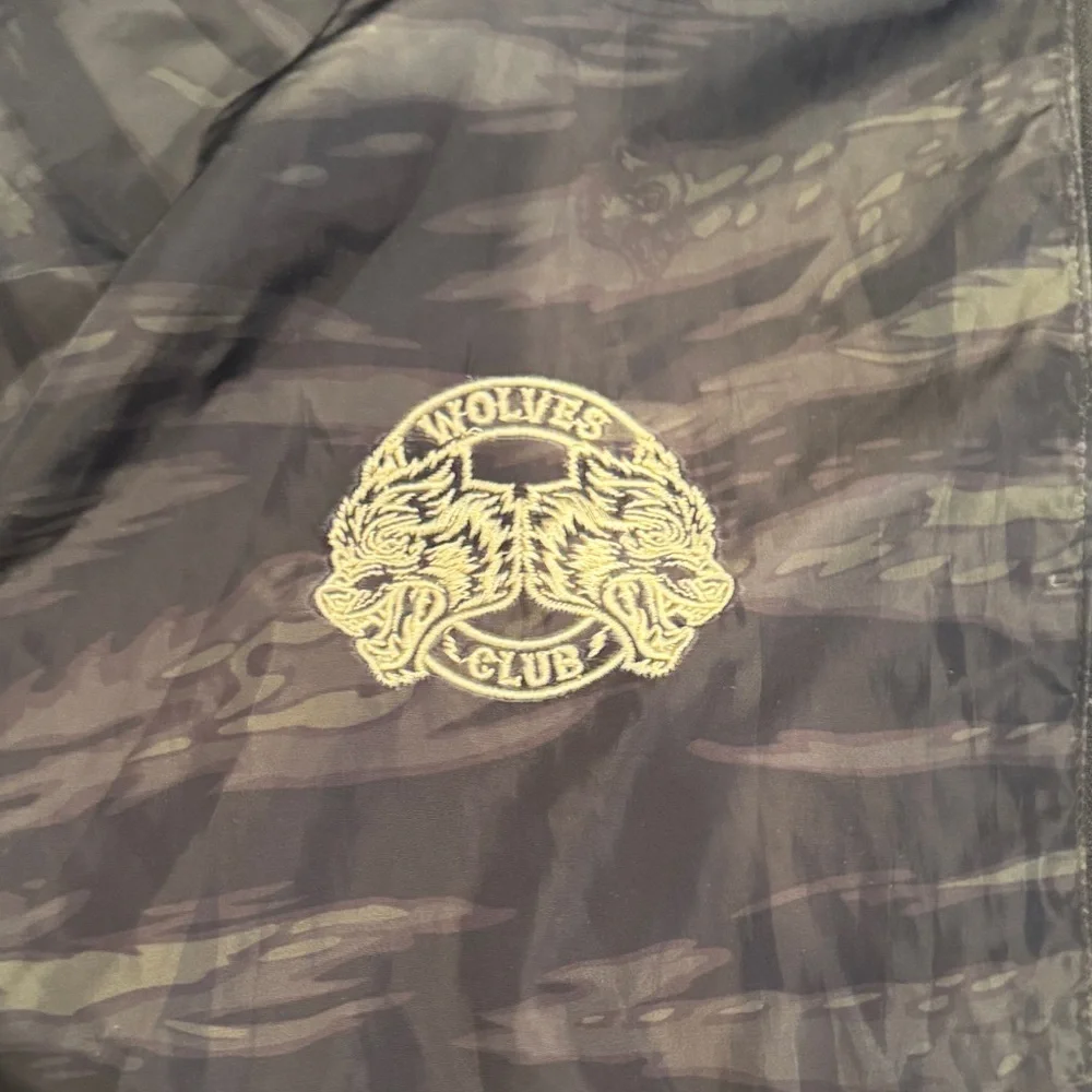 Darc Sport Ohana 2020 Limited Jacket #465/600 Wolves Club Camo  Size M